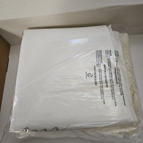 Torrid Ivory Lace A-line Boho Wedding Dress - Picture 7 of 8